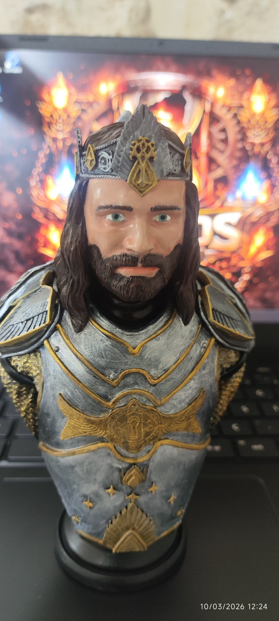 Kral Aragorn — Tahta Oturan Kılıç - 1