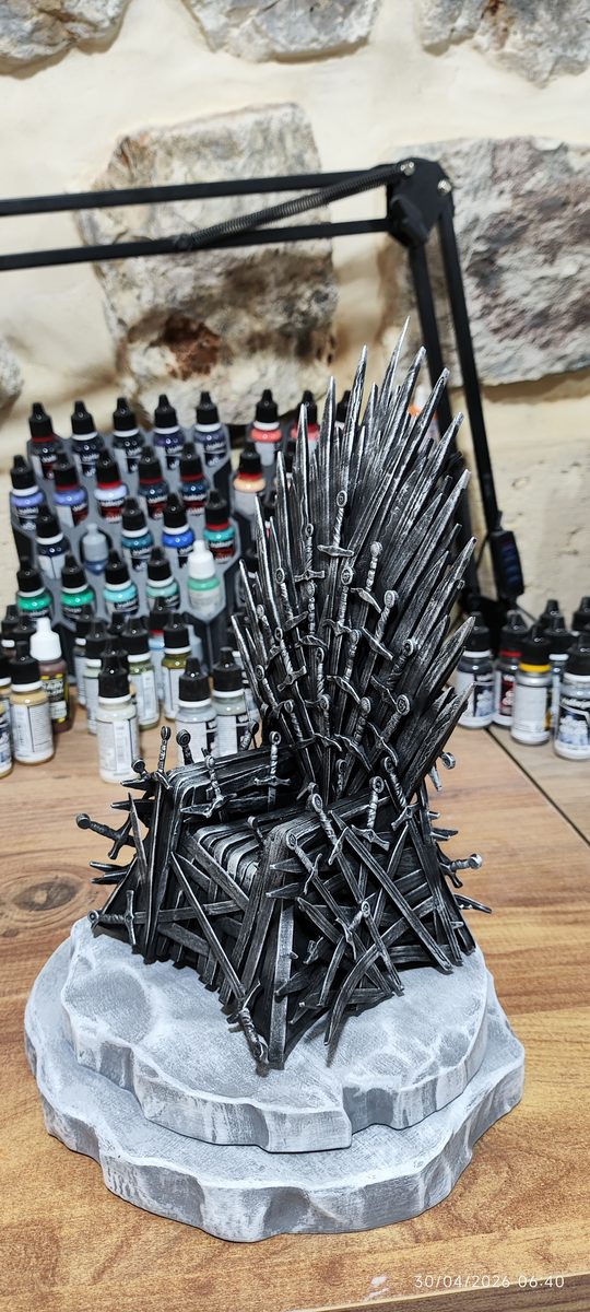 iron-throne - 2