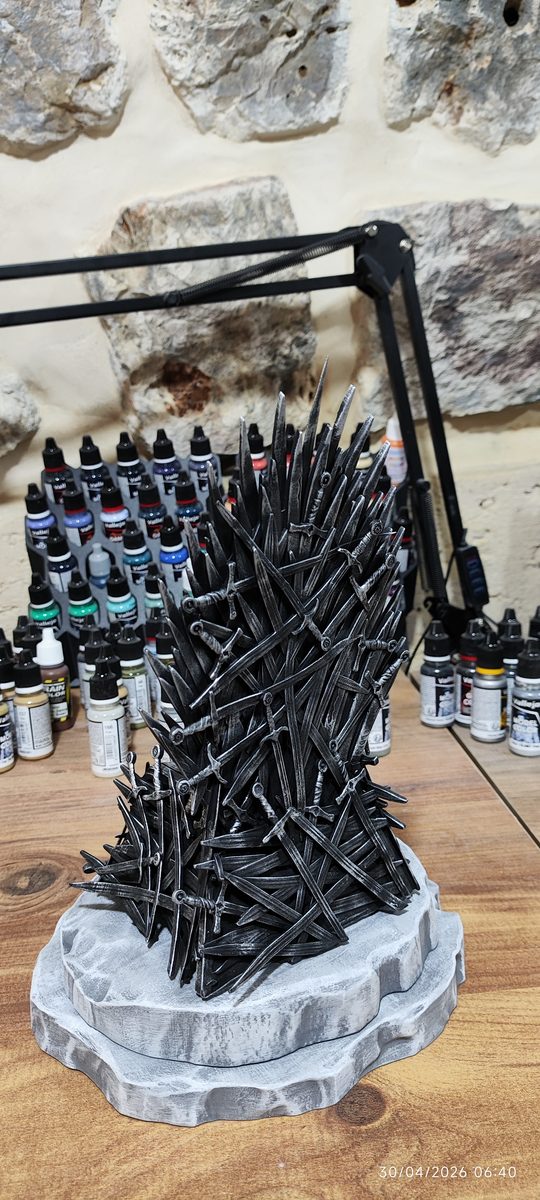 iron-throne - 3