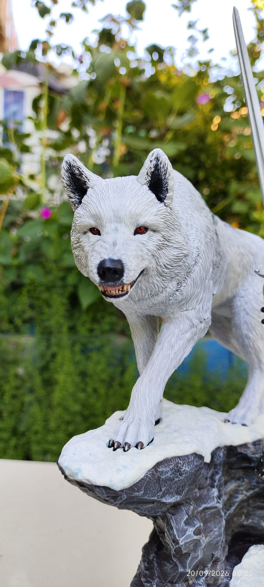 jon snow ghost - 8