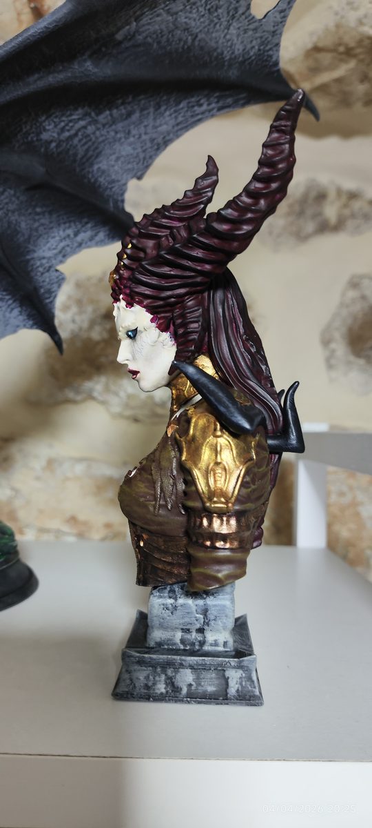 lilith - 5